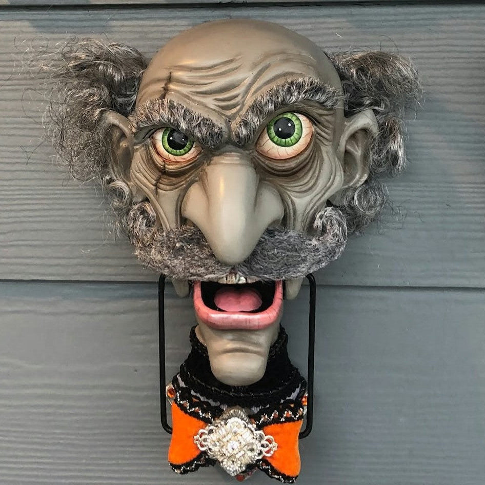 NEW - Mortimer Macabre Door Knocker – Boutique Exclusive🎃🍂🎃🍂 Katherine's Collection