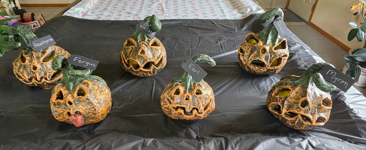 SOLD OUT ! - NEW 🎃 Fergus — Smaller Pumpkin With Big Brat Vibes🎃🎃He likes to Stick out His Tongue