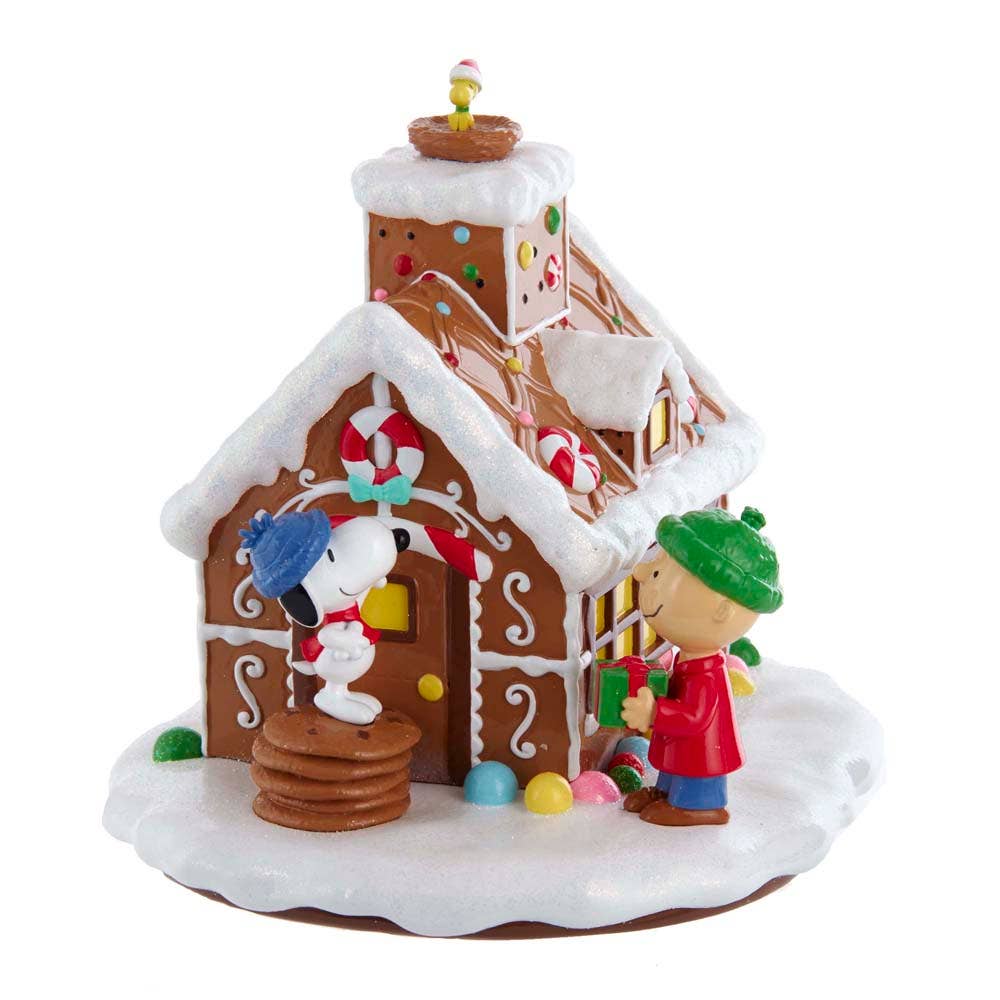 Peanuts LED Gingerbread House 🎄– Charlie Brown & Snoopy Light‑Up Christmas Décor
