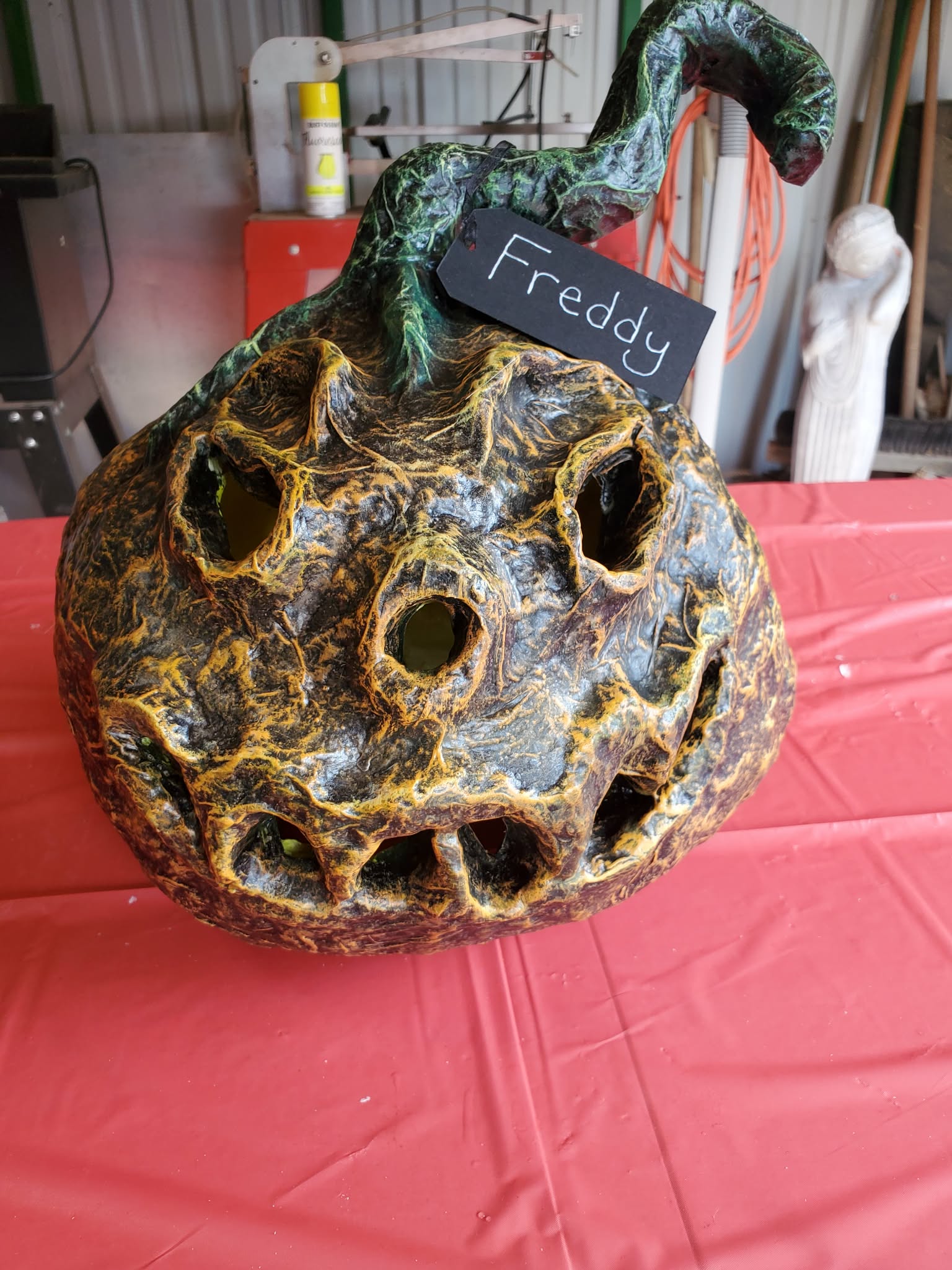 NEW ~ Meet Freddy 🎃 — One‑of‑a‑Kind Pumpkin With a Truly Terrifying Halloween Look