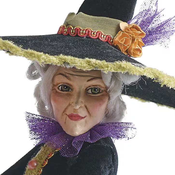 SOLD OUT  - Nora the Jack‑O’-Lantern Keeper – Limited Edition Bewitching Witch Figurine🎃🧙‍♀️🎃🧙‍♀️