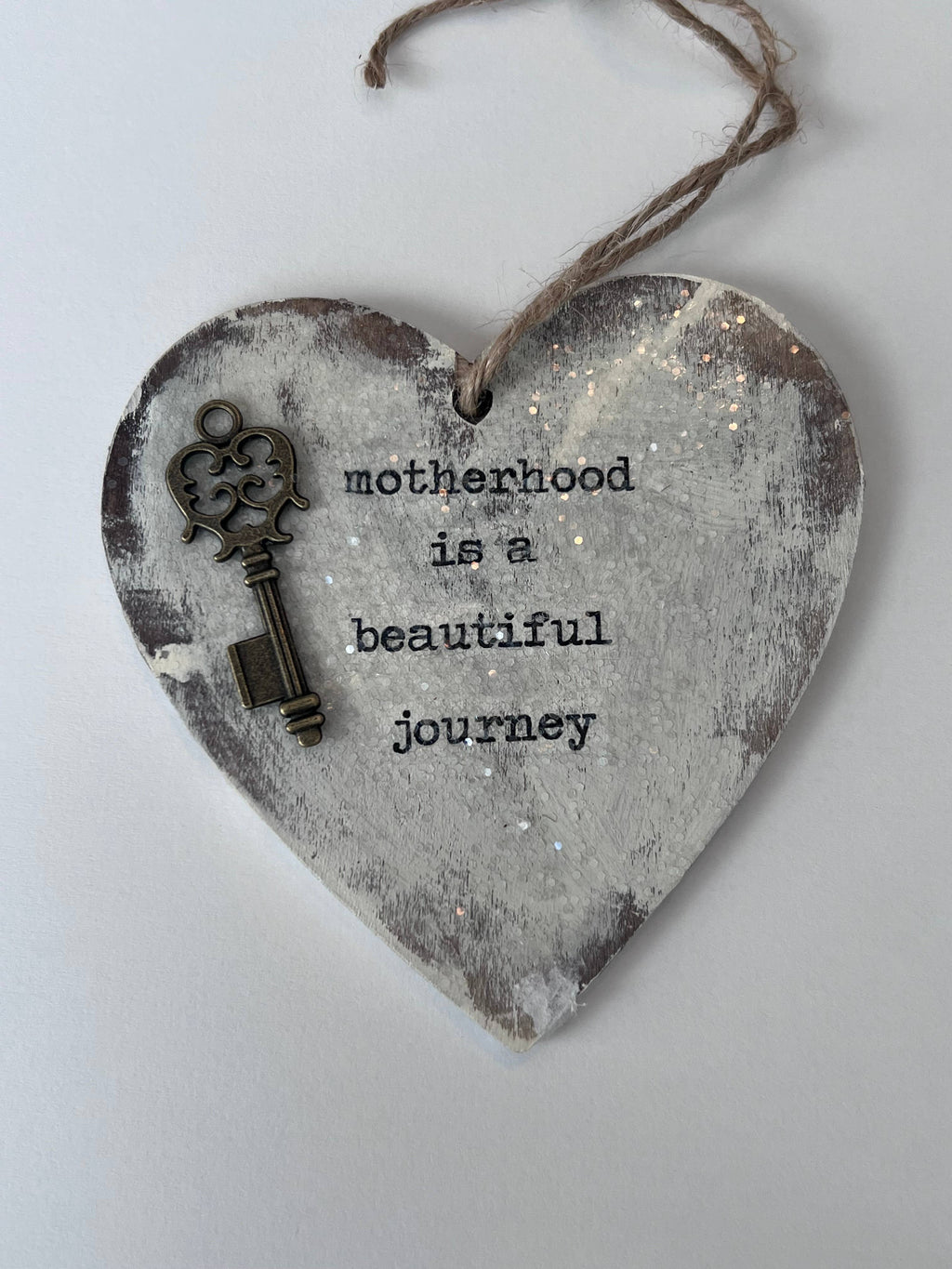 Hand‑Painted Mom Heart Keepsake – Farmhouse Wood Ornament