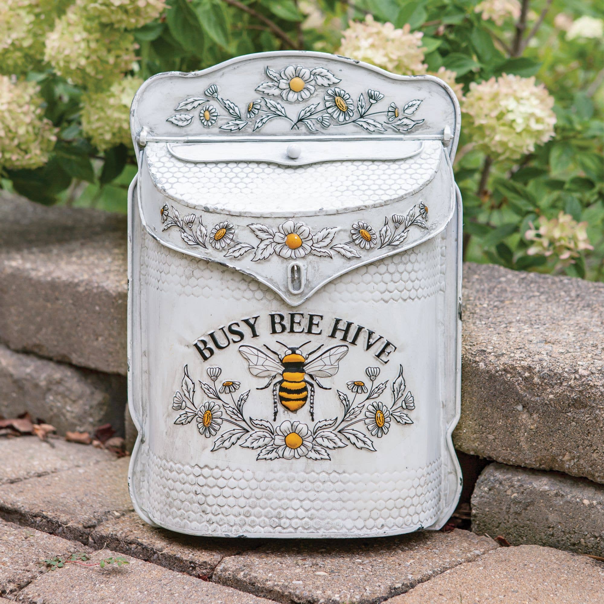 Busy Bee Hive Vintage Metal Mailbox – Distressed Cottage Farmhouse Charm🐝