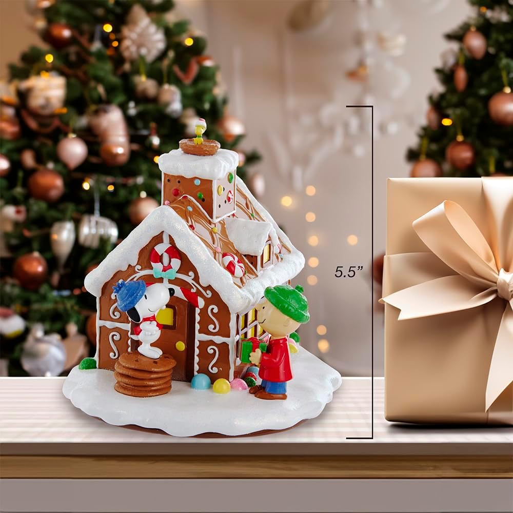 Peanuts LED Gingerbread House 🎄– Charlie Brown & Snoopy Light‑Up Christmas Décor