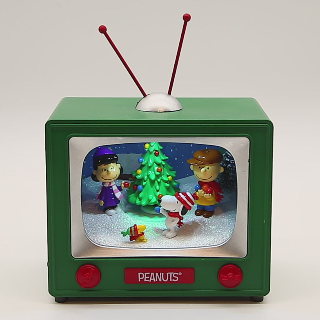 NEW🎅🎄 6" Battery‑Operated Peanuts® TV Scene Musical Table piece – Lighted & Musical